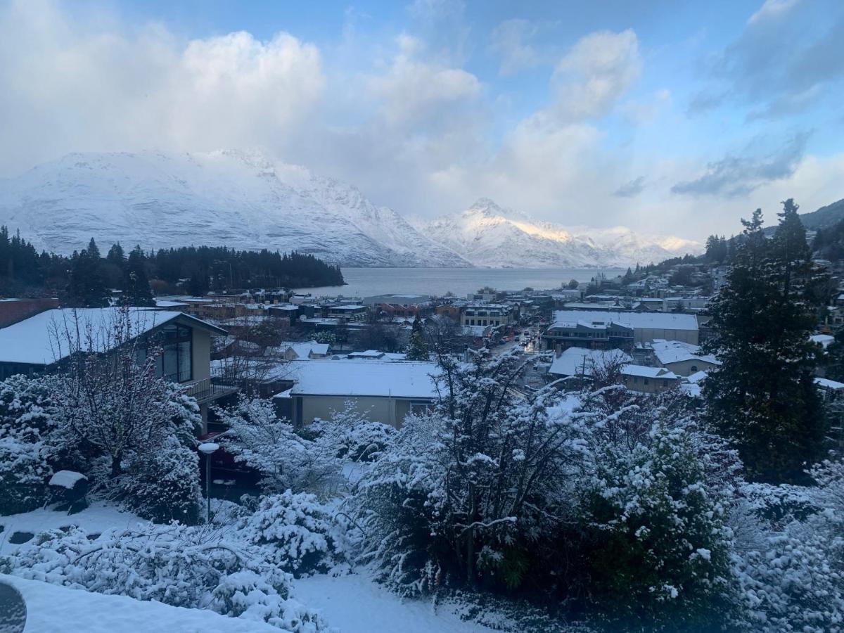 Magnificent Apartment With Great Views! Queenstown Exterior foto